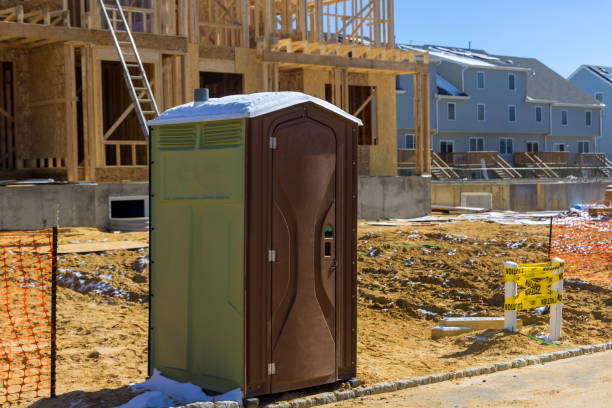 Best Portable toilet rental cost  in Silver Bay, MN