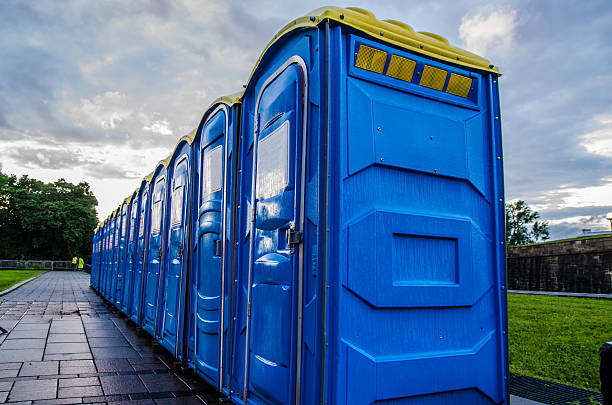 Best Portable restroom trailer rental  in Silver Bay, MN